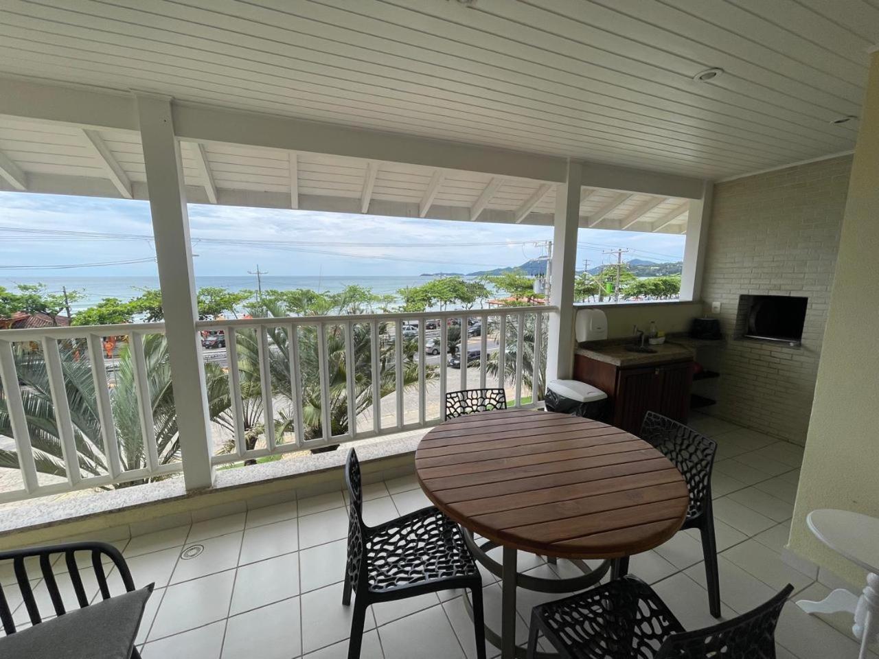 Apartamento Frente Mar Ubatuba Praia Grande Ngoại thất bức ảnh